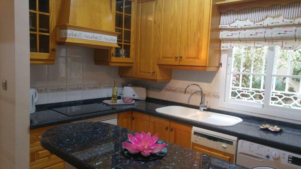 Apartamento Nerja Beach Exterior foto